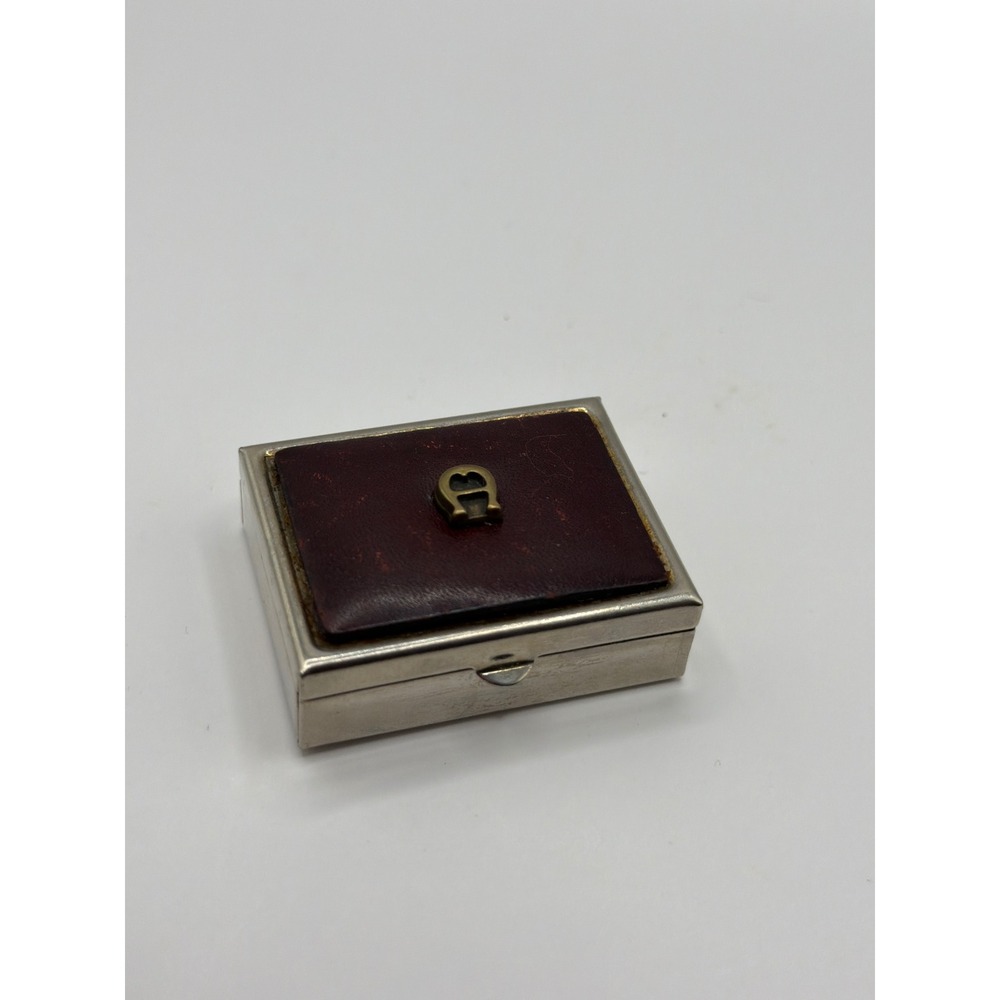 Vintage Etienne Aigner Pill Box Burgundy Ox Blood Silver Leather Logo Case